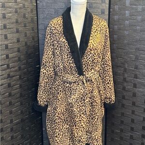 Ralph Lauren Leopard Print Robe with Black Accents